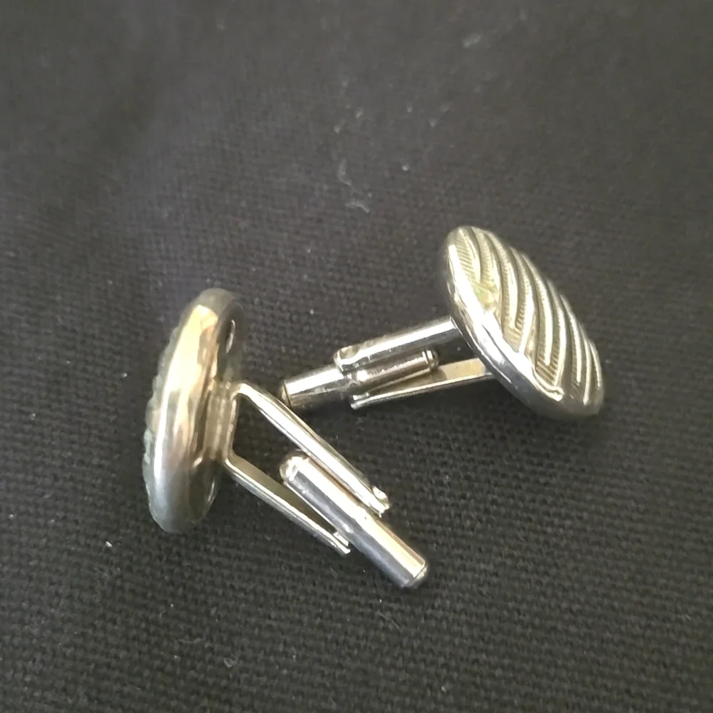 Vintage silver button Styled ribbed cuff links